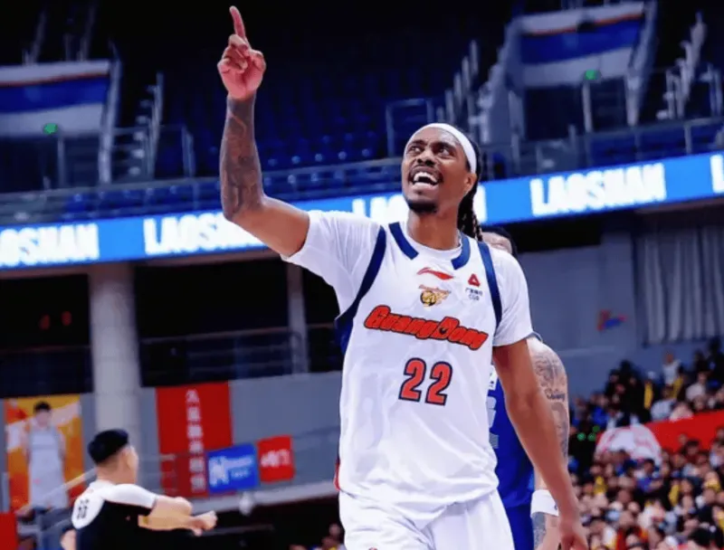 无关键词-麦考尔出战43分钟，投篮27中13狂砍43分3篮板3助攻2抢断