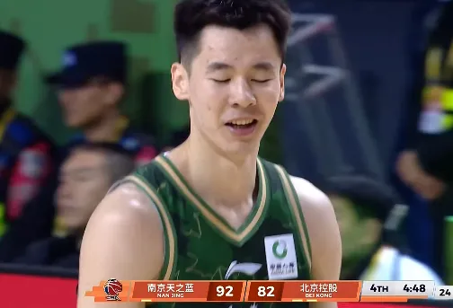 无关键词-北控末节5分钟8中0一球不进，南京轰出19-2反超北控10分